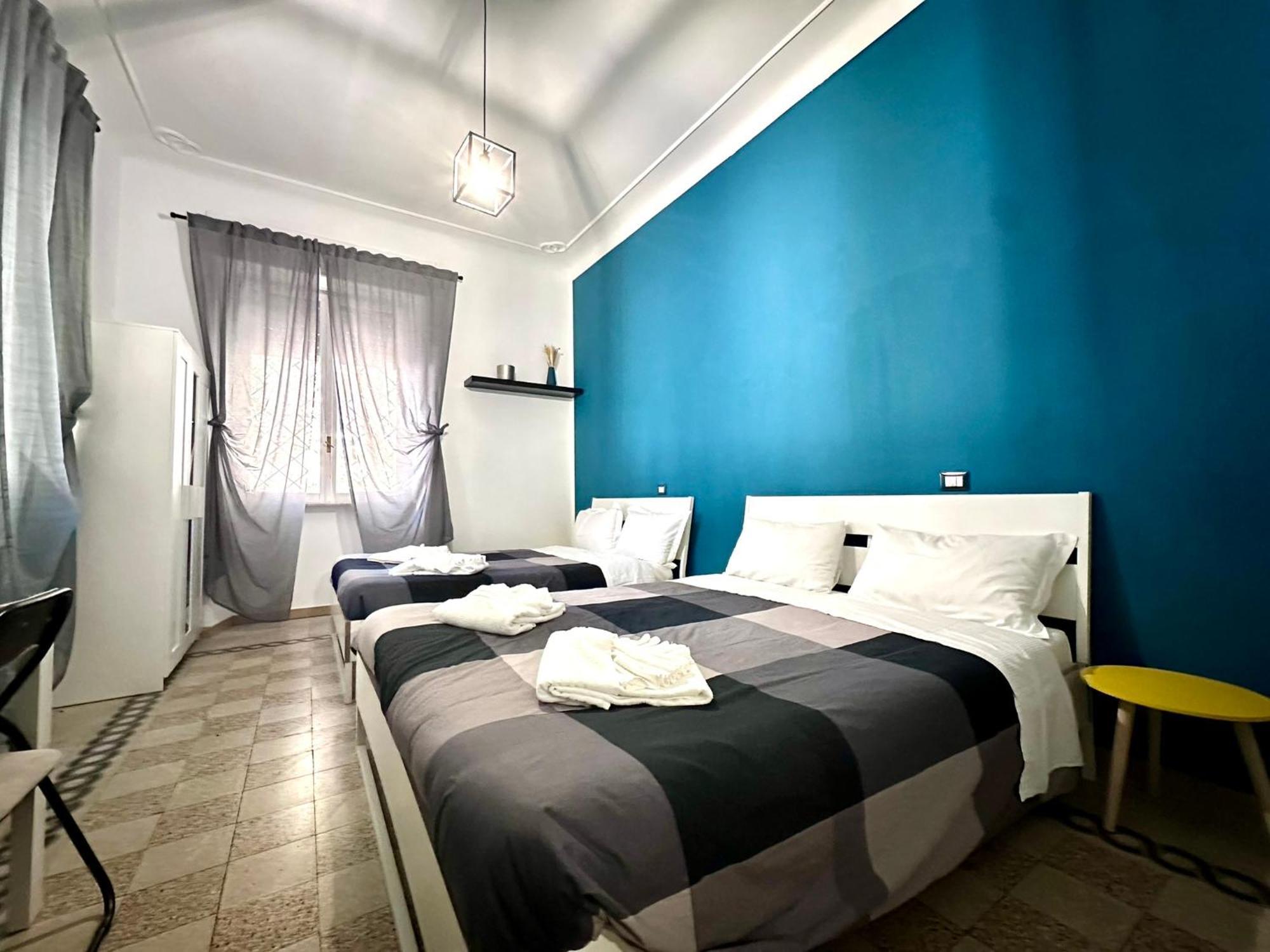Jef Vaticano, Apartment Rom